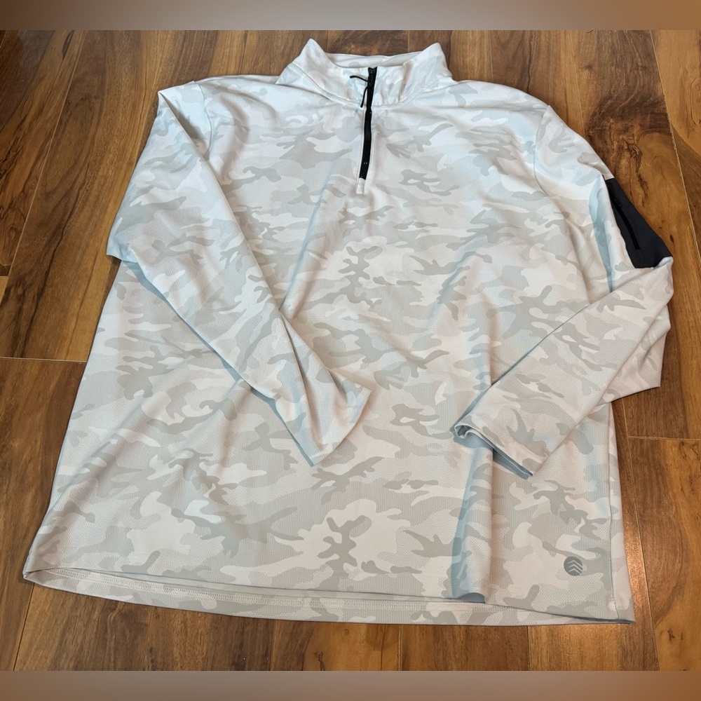 Men’s Solaris Active White Camo Half-Zip Pullover Size  XXL 2XL